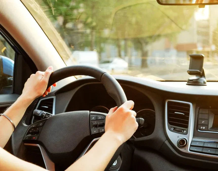 Så får du bort dålig lukt i bilen